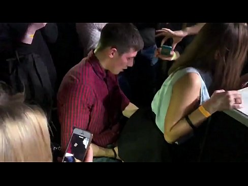 ❤️ sex tūturu i roto i te nightclub Russian. 18-tau-tawhito Russian kotiro i roto i te nono me te tara fucked i roto i te nightclub Fucking i porn mi.fuckmymac.ru ☑