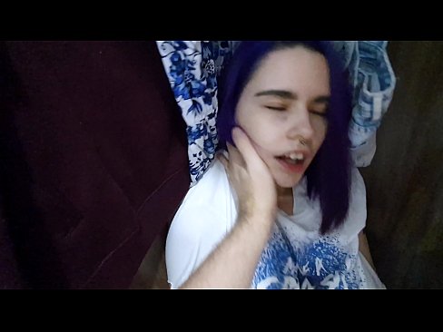 ❤️ I kitea taku tuahine i roto i te kaapata ka awhina ia ia ki te cum Fucking i porn mi.fuckmymac.ru ☑